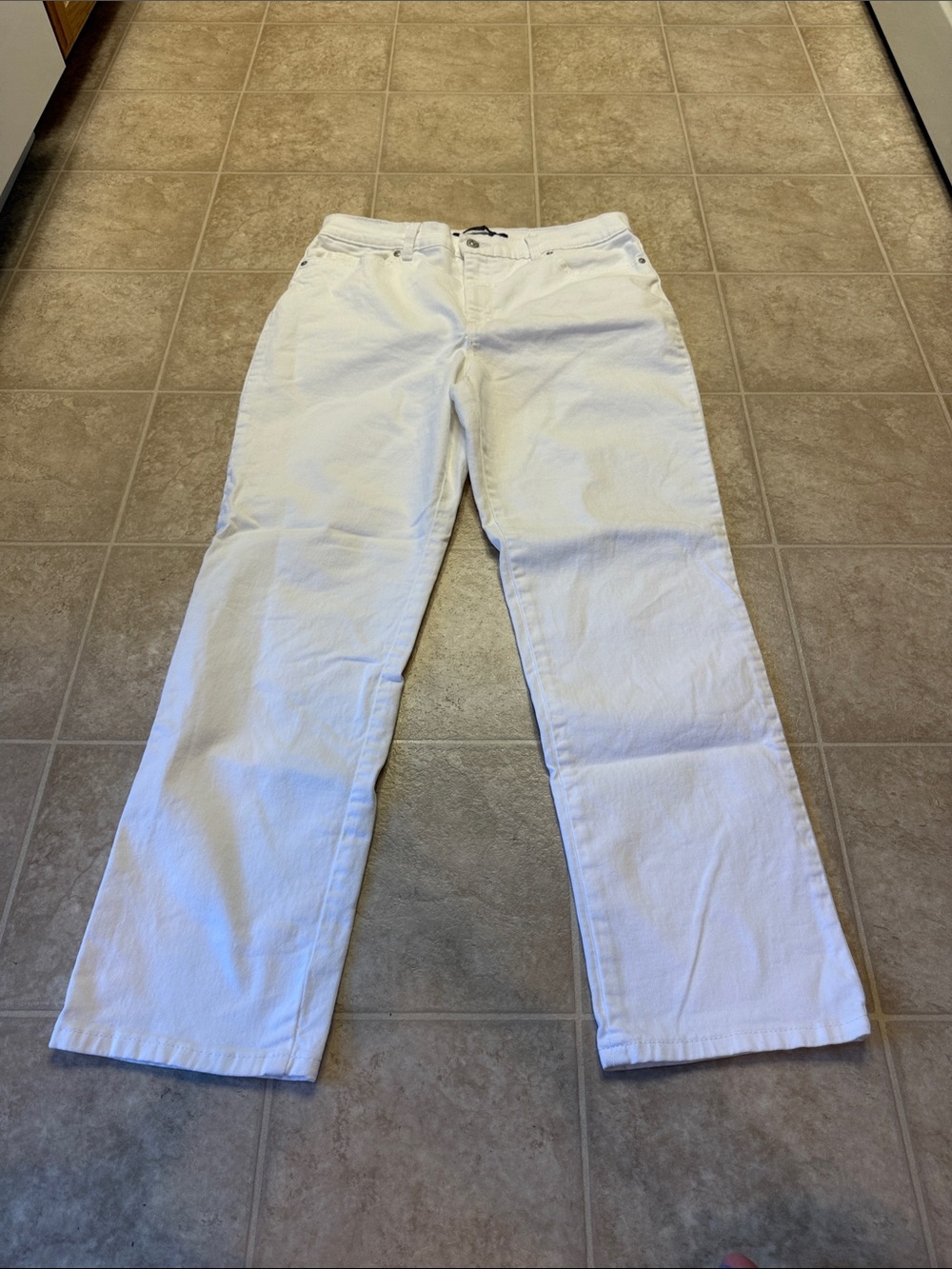 White Women’s Straight-Leg Jeans